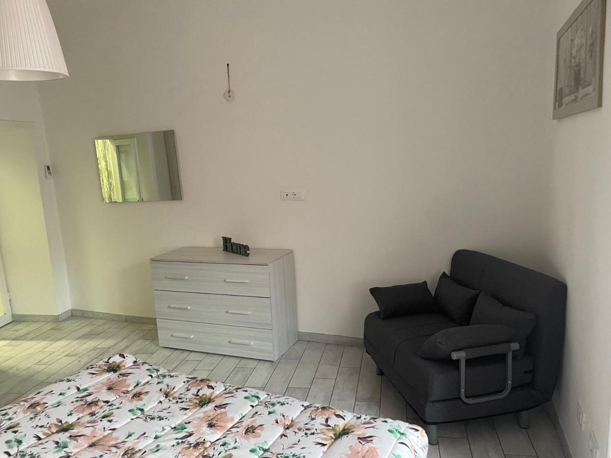 Vivere Il Borgo Sul Lago Genzano di Roma Bagian luar foto